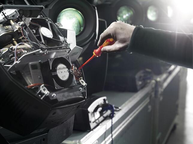 WERA Kraftform Kompakt VDE 17 részes cserélhető kés készlet Wera fogóval