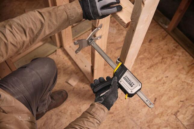 STANLEY FMHT83550-1 Nástroj montážny Tradelift jednoručný FATMAX, 150kg nosnosť