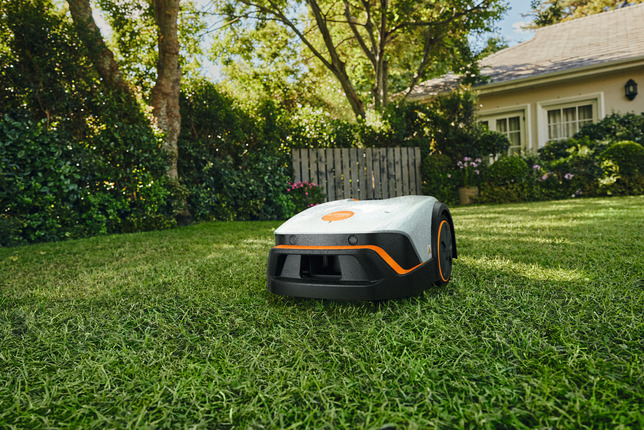 STIHL iMOW 4 Robotická kosačka IA020111436