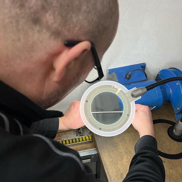 Bauer &amp; Böcker Slim LED lupa