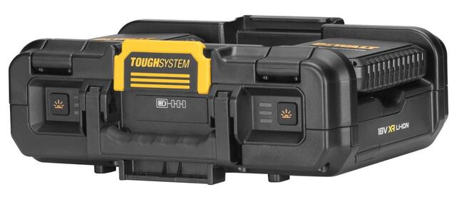 DeWALT DWST080611 Csomagtartó TOUGHSYSTEM világítással