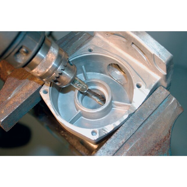 PFERD TOOLS Štandardné koncové kefy s nasadeným hriadeľom PBGS 1210/6 ST 0,20