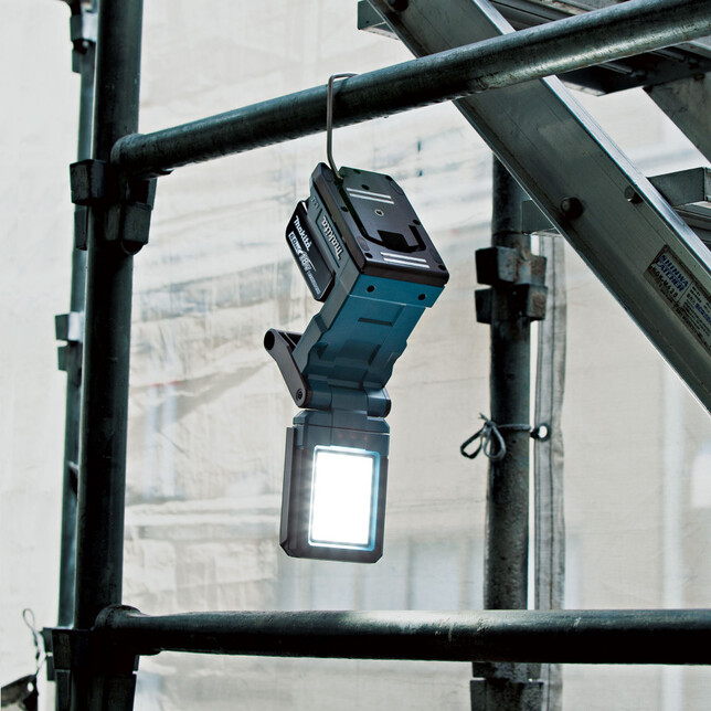 MAKITA DML819 - Akumulátorová pracovní LED lampa sólo