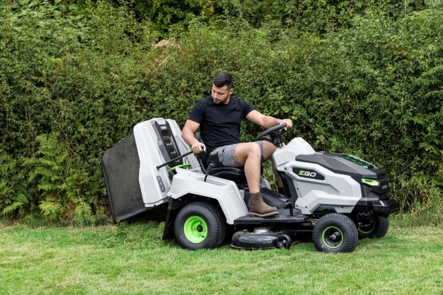 Ego Power Traktor záhradný 98 cm (Sada) - TR3801E-B