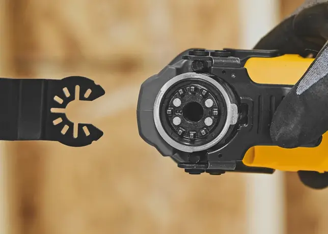 DeWALT DeWalt aku multifunkčná oscilačná brúska 18V bez aku  DCS359N
