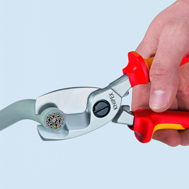 KNIPEX 95 16 200 SB Nožnice na káble s dvojitou reznou hranou izolované s multi-komponentnými rukovä