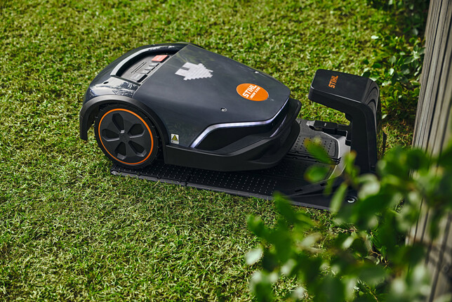 STIHL iMOW 7.0 EVO Robotfűnyíró IA010111476