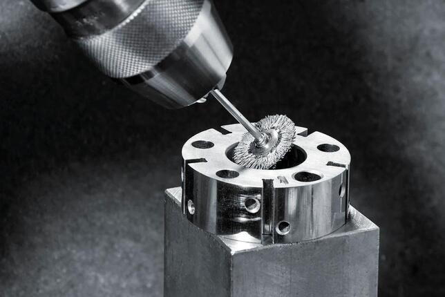 LESSMANN Kartáč kruhový 22mm 0,1mm oceľ S3 Lessmann