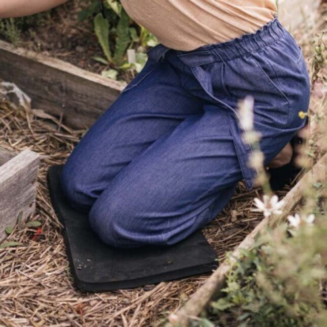 FISKARS Podložka pod kolená Solid™ | 1062832